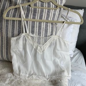 BRANDY MELVILLE TANK TOP